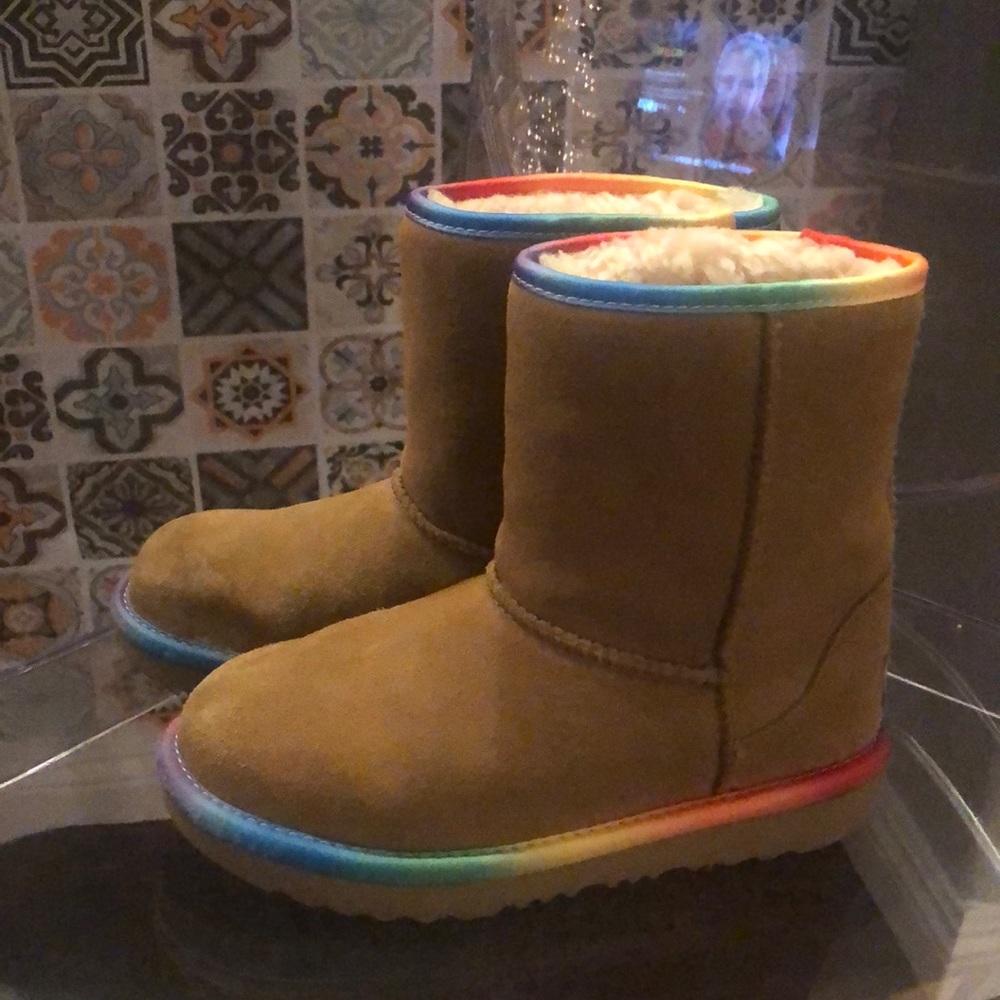 UGG Rainbow Trim Tan Boots